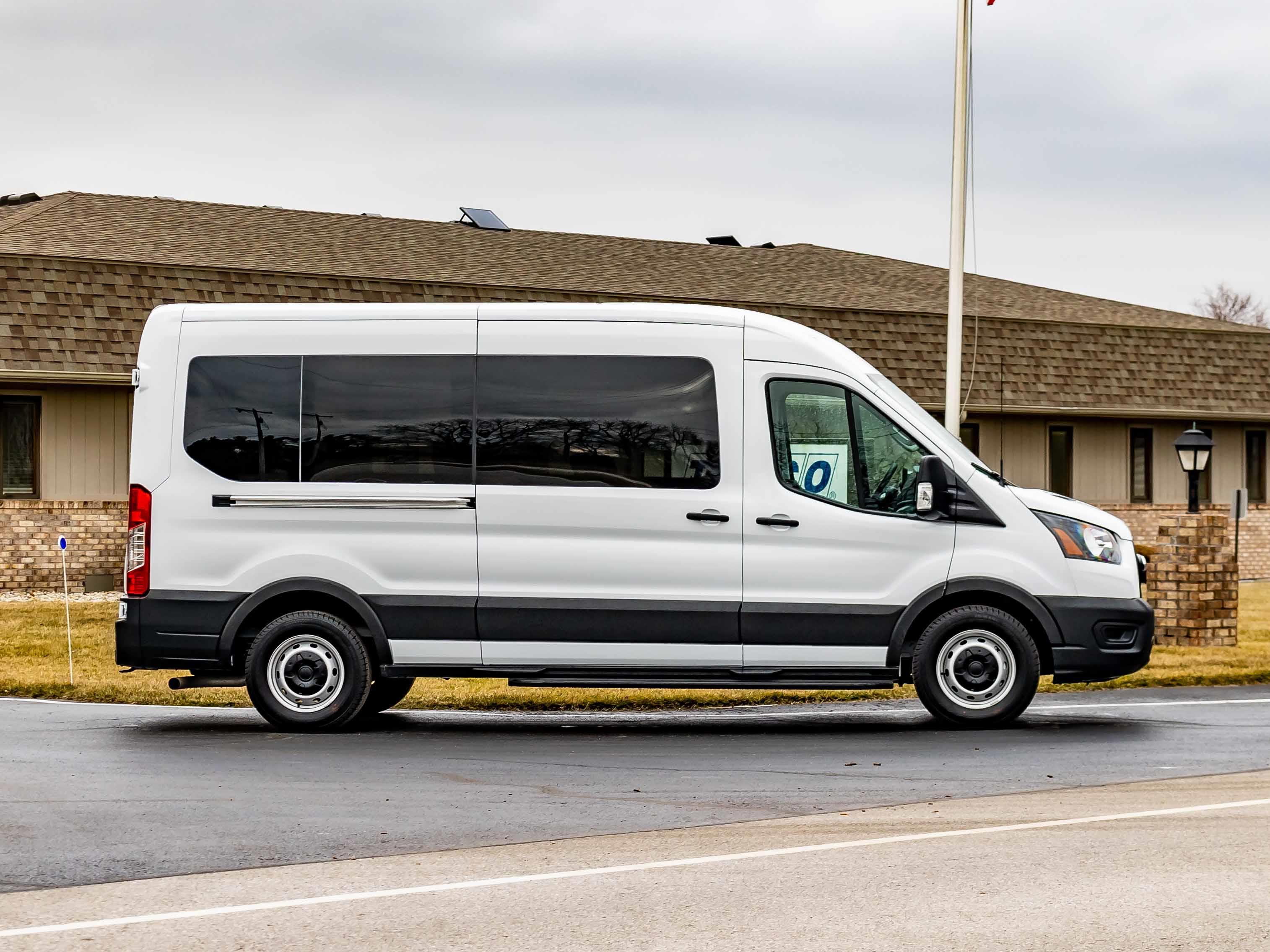 Explore in Comfort with Our Premium Mini Van Rental Service!